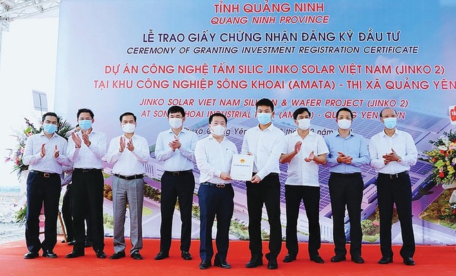 Trong năm 2021, Jinko Sola đã đầu tư liên tiếp 2 dự án vào Khu công nghiệp Sông Khoai, với tổng vốn hơn 865 triệu USD.