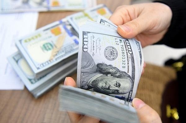 Ngân hàng Nhà nước tăng giá bán USD