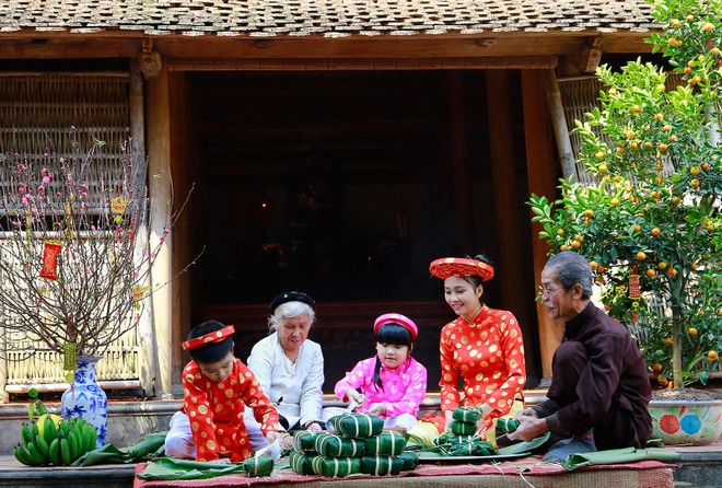 Tết là dịp đoàn viên, sum vầy, để mỗi người nạp năng lượng tích cực cho một năm mới