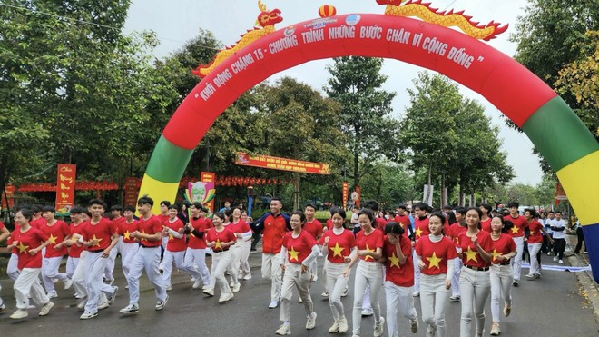 Tháng Thanh niên 2024 đánh dấu hành trình 20 năm Tháng thanh niên toàn quốc, năm nay Tháng Thanh niên 2024 diễn ra từ ngày 24/02 đến 31/3 với nhiều nội dung, công trình khơi sức trẻ xây dựng cộng đồng tốt đẹp hơn