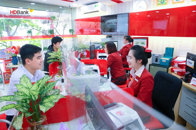 Đẩy mạnh kinh doanh số, HDBank (HDB) lãi vượt 16.700 tỷ đồng, ROE cao trên 25,7%