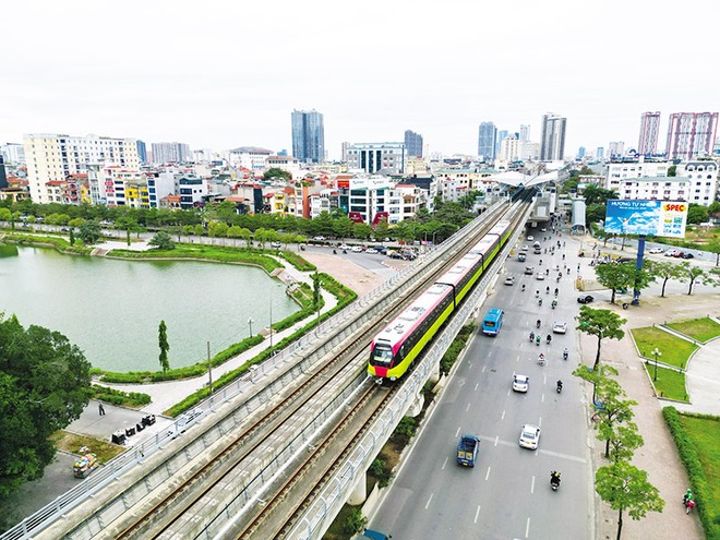 Để thúc đẩy tăng trưởng, cần có cả các giải pháp trong ngắn hạn và dài hạn. Ảnh: Đức Thanh 