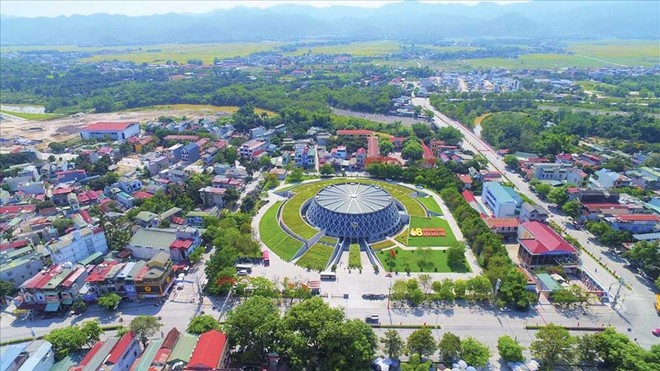 Điện Biên sở hữu nền tảng vững chắc để phát triển du lịch. Trong ảnh: Một góc TP. Điện Biên Phủ