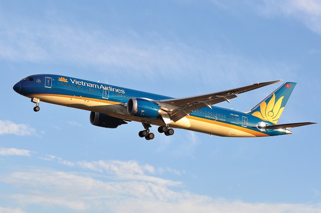 Vietnam Airlines có kế hoạch chào bán 900 triệu cổ phiếu cho cổ đông hiện hữu theo tỷ lệ 40,6%, với giá 10.000 đồng/cổ phiếu