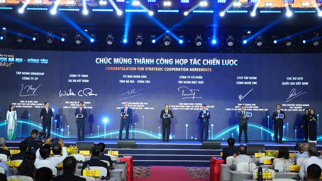 Bà Rịa-Vũng Tàu ký kết hợp tác với Sun Group và các đơn vị khác