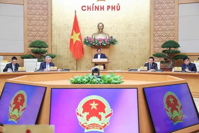 Thủ tướng Chính phủ Phạm Minh Chính chủ trì Phiên họp Chính phủ thường kỳ tháng 5/2025. Ảnh: Nhật Bắc