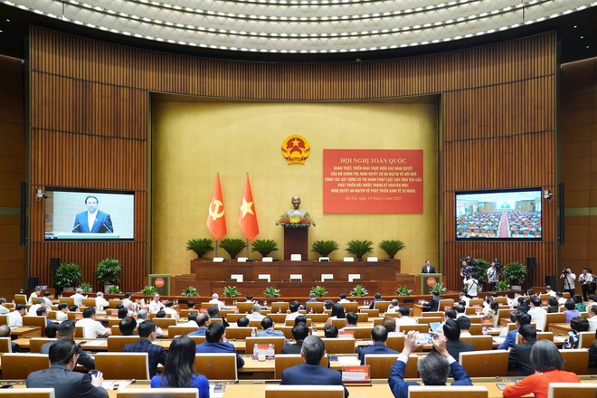 Xem xét trường hợp cán bộ được miễn trách nhiệm kỷ luật và chuyện “Vùng sai có trách nhiệm”