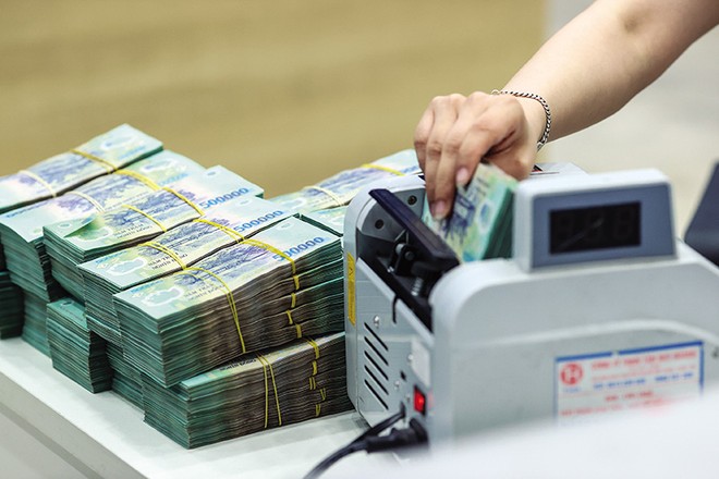 Lãi suất cho vay tiếp tục có xu hướng giảm, góp phần hỗ trợ doanh nghiệp, cá nhân phát triển sản xuất - kinh doanh