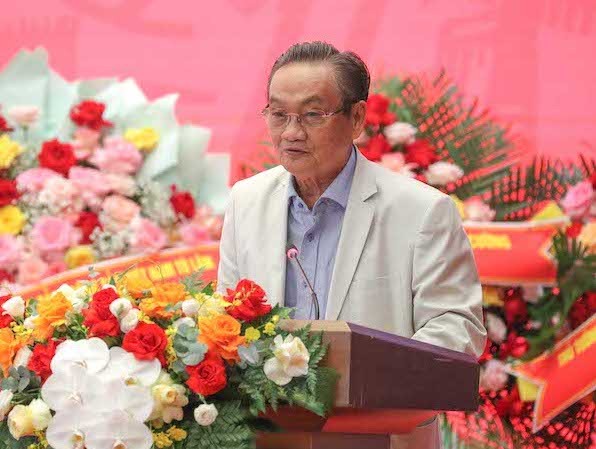 TS. Trần Du Lịch phát biểu tại diễn đàn - Ảnh HL.