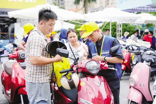 Các hãng xe máy điện trong nước đã đạt tổng công suất hơn 1,8 triệu xe/năm - được đánh giá là tiệm cận năng lực đáp ứng làn sóng tiêu dùng mới.