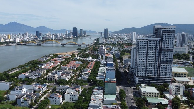 Thành phố Đà Nẵng triển khai quy hoạch đầu tư 2 tuyến đường sắt đô thị kết nối thành phố Đà Nẵng với tỉnh Quảng Nam cũ.