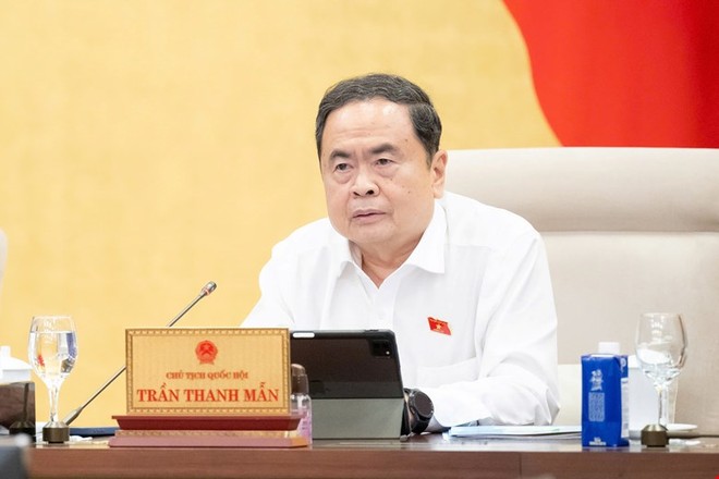 Chủ tịch Quốc hội Trần Thanh Mẫn điều hành phiên thảo luận.