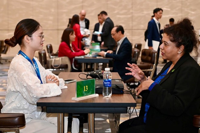 Hơn 100 thỏa thuận hợp tác, biên bản ghi nhớ được ký kết giữa các doanh nghiệp Việt Nam và đối tác quốc tế.