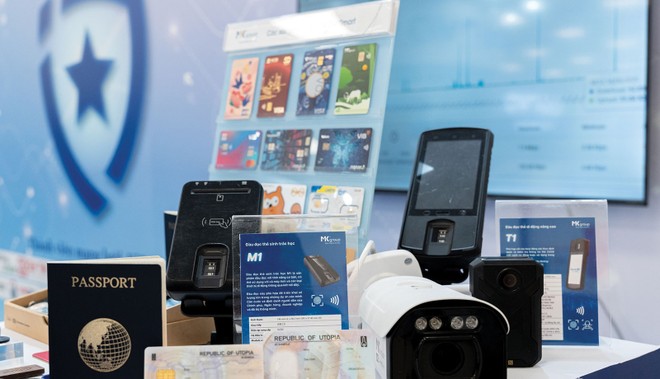 Bảo mật dữ liệu cần thực hiện xuyên suốt vòng đời dữ liệu - từ thu thập, xác thực, xử lý, lưu trữ đến chia sẻ và khai thác