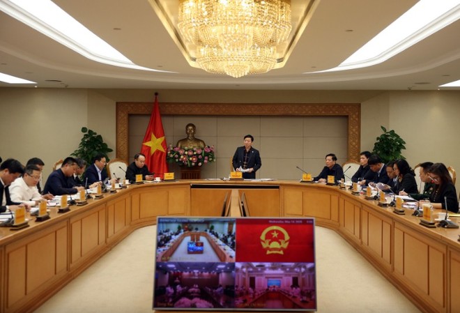 Phó thủ tướng Trần Hồng Hà chủ trì Hội nghị. Ảnh: VGP.