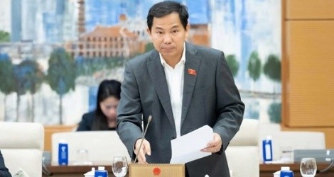 Tổng thư ký Quốc hội Lê Quang Mạnh phát biểu tại cuộc họp. 