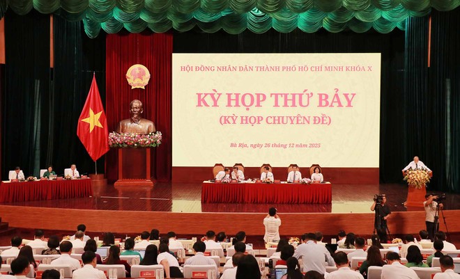 HĐND TP.HCM xem xét thông qua hàng loạt các dự án giao thông hạ tầng có tính chất liên vùng. Ảnh: Trọng Tín.