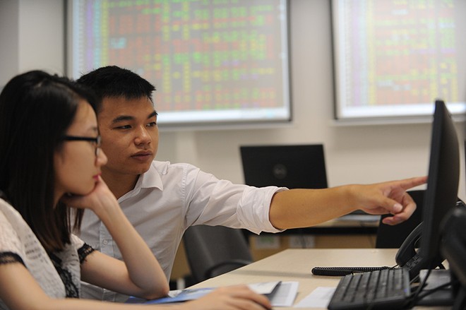 Lo sợ vô căn cứ khiến nhà đầu tư nhỏ lẻ đánh mất nhiều cơ hội