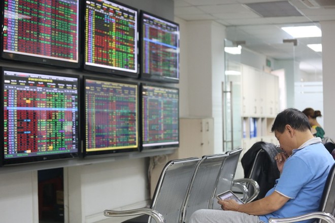 Nhìn lại “Gia Cát Dự” nhận định chứng khoán tuần qua