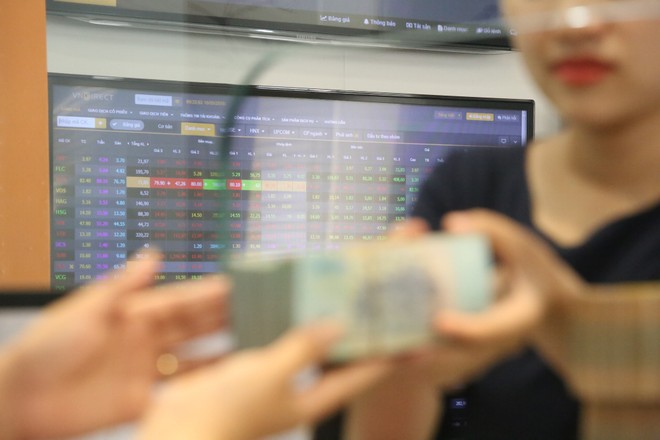 Kỳ vọng vốn ngoại tích cực vào cuối năm