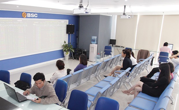 Chuyên gia hiến kế gì cho thị trường chứng khoán 2014?