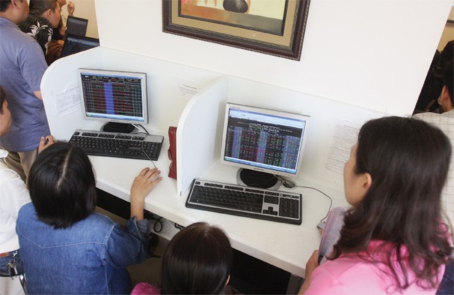 Các cá nhân được phép cho vay, chứ không được vay chứng khoán
