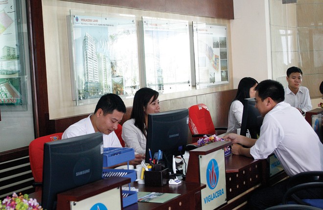 Nếu điều kiện phải có bằng đại học được áp dụng, nhiều môi giới BĐS sẽ phải chuyển nghề
