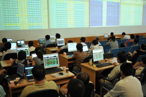 97,1% DN niêm yết trên HNX nộp BCTC đúng hạn