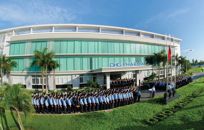 DHG có 12 công ty con chuyên về phân phối, 24 chi nhánh và trên 22.000 khách hàng tại 63 tỉnh, thành
