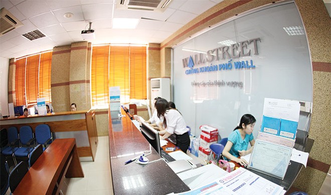 Chứng khoán Phố Wall vừa bị phạt 125 triệu đồng 