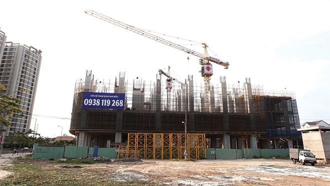 Vốn pháp định, chuyển nhượng dự án và bảo lãnh nhà ở hình thành trong tương lai là những nội dung được HoREA cho là “chưa ổn”.
ảnh: LÊ TOÀN
