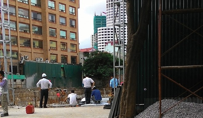 Dự án Tháp Doanh nhân nợ 21,9 tỷ đồng và hiện mới chỉ thực hiện phần móng sau hơn 5 năm triển khai
