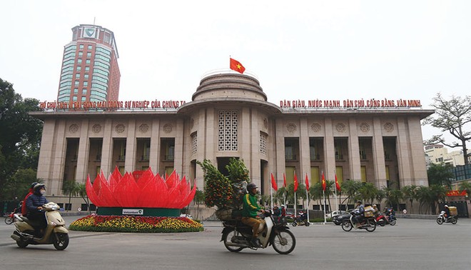 Thời gian tới, NHNN sẽ tiếp tục điều hành đồng bộ các công cụ chính sách tiền tệ nhằm ổn định mặt bằng lãi suất
