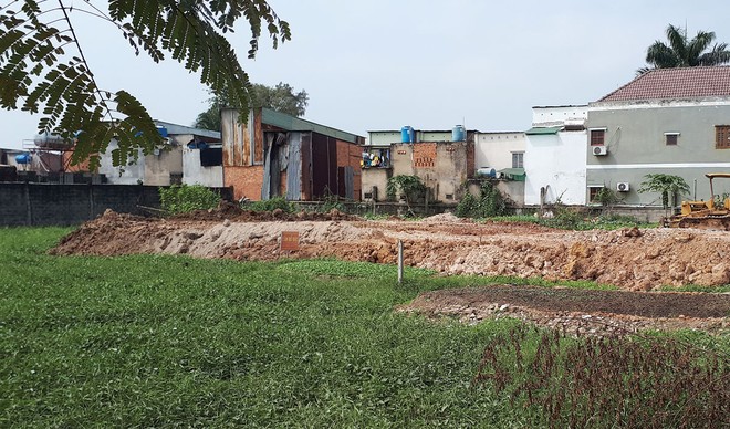 Tại nhiều nơi, giới đầu cơ gom cả đất nông nghiệp để phân lô, bán nền, gây rủi ro cho người mua. Ảnh: Lê Thắng
