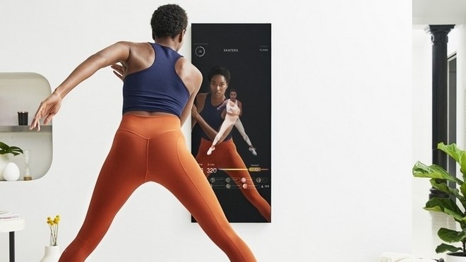 Mirror: Chiếc gương kết hợp máy hướng dẫn tập thể dục chuyên dụng