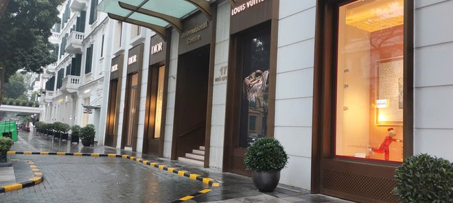 Hà Nội ngày càng nhận được sự quan tâm của các thương hiệu hàng xa xỉ. Ảnh: Bình Minh.