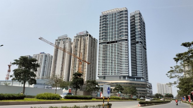 Khu Tây đang tập trung nhiều dự án văn phòng cao cấp. Ảnh: Bình Minh.