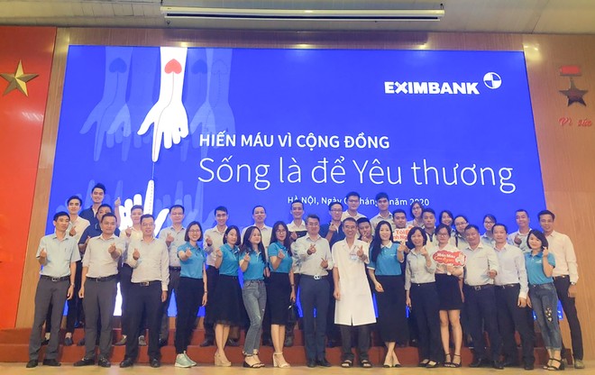 Eximbank tổ chức ngày hội hiến máu nhân đạo “Sống là để yêu thương“
