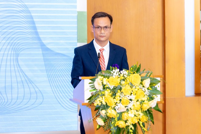 Ông Trần Văn Anh , Chủ tịch Công ty cổ phần Vạn Đạt Group phát biểu tại lễ khai trương giao dịch cổ phiếu VDG trên UPCoM