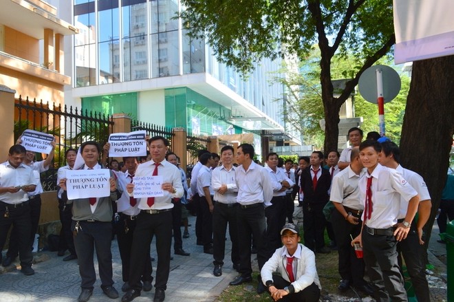 Grab và Vinasun sẽ đàm phán hòa giải trong 30 ngày