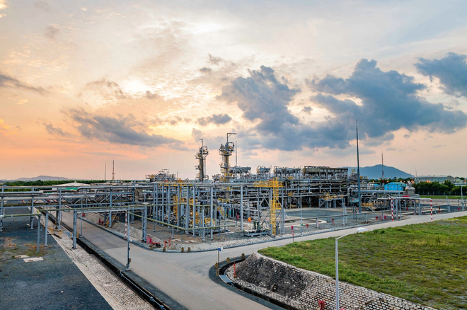 Nhà máy Xử lý khí Dinh Cố - công trình khoa học công nghệ trọng điểm của PV GAS, góp phần bảo đảm an ninh năng lượng quốc gia và phát triển bền vững ngành công nghiệp khí Việt Nam