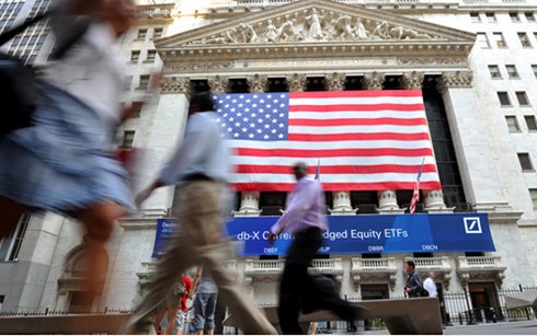 Kể từ đầu năm đến nay, lượng tiền rút khỏi các quỹ chứng khoán toàn cầu đã lên đến 90 tỷ USD