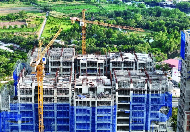 Nhiều chủ đầu tư lo lắng việc hoàn thiện thủ tục pháp lý dự án bị ảnh hưởng trong quá trình các địa phương thực hiện sáp nhập. Ảnh: Lê Toàn.