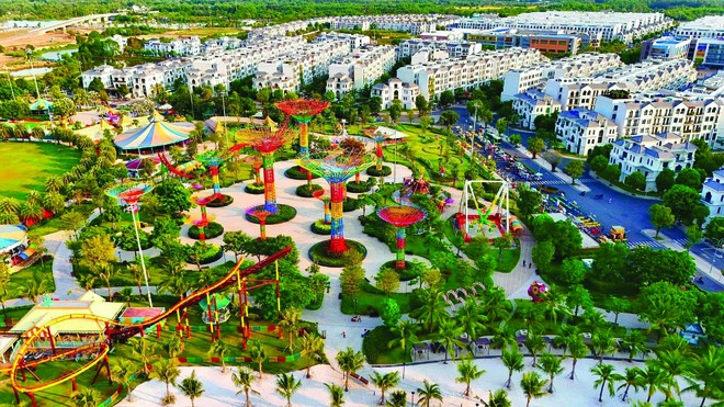 Hàng loạt khu đô thị vệ tinh mới sẽ mọc lên, đáp ứng cho mục tiêu giãn dân đô thị. Ảnh: Lê Toàn.
