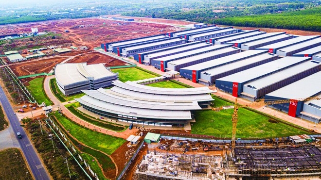 Các khu công nghiệp tại Việt Nam đang theo đuổi mục tiêu công nghệ cao. Ảnh: Lê Toàn.