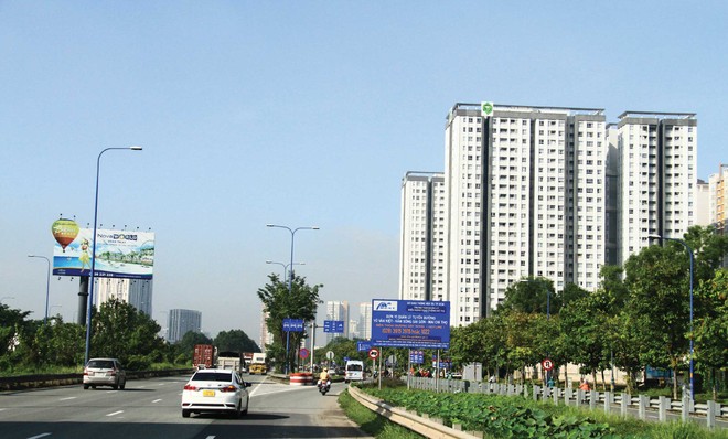 Giá nhà tại TP.HCM chưa giảm. Ảnh: Bình Minh.