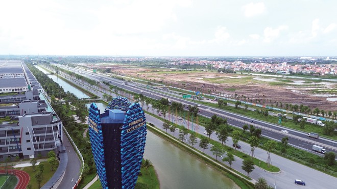 Phát triển dự án bất động sản luôn cần nguồn vốn lớn. Ảnh: Dũng Minh.