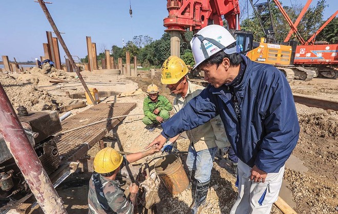 Thi công xây dựng Dự án cầu Tứ Liên - TP.Hà Nội