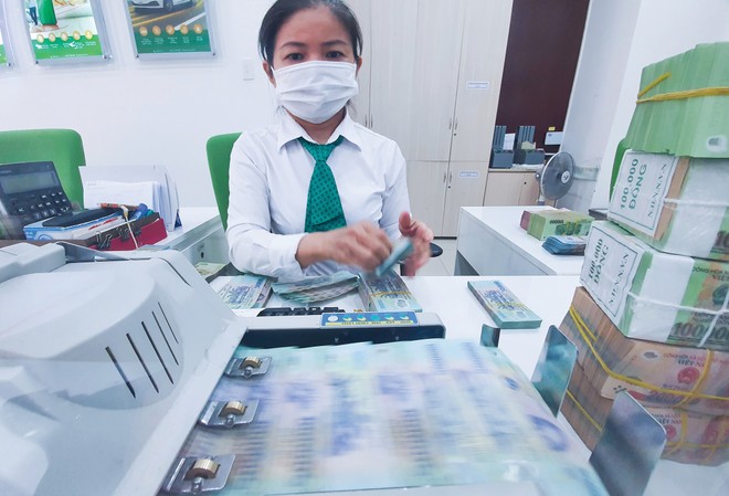 Ngành ngân hàng đang bước vào giai đoạn tái cân bằng giữa tăng trưởng và an toàn hệ thống.