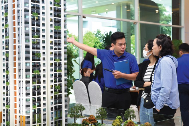 Nhà đầu tư không còn dễ dàng xuống tiền theo tâm lý đám đông. Ảnh: Dũng Minh.